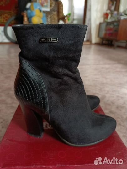 Сапожки демисезон замша