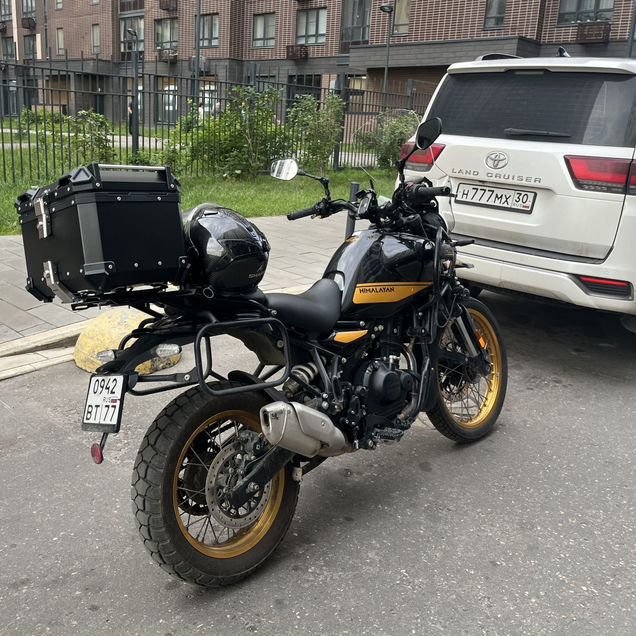Royal Enfield Himalayan, 2025, 33 000 км