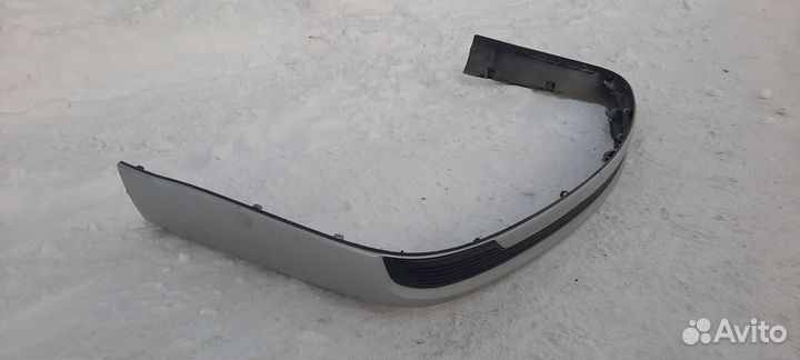 Toyota Land Cruiser 200 юбки Executive Lounge