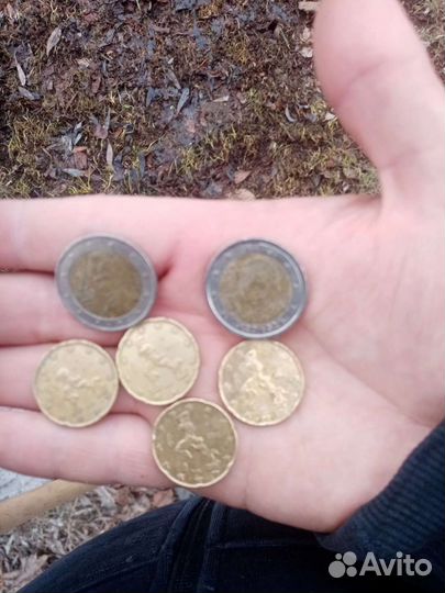 Продам монеты