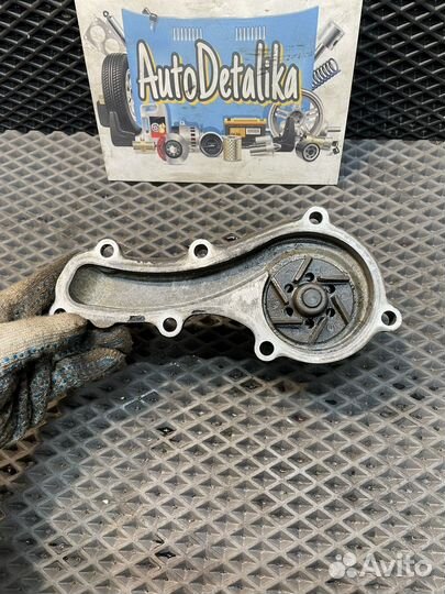 Помпа Nissan Primera P12 02г. 1.8 QG18 116 л.с