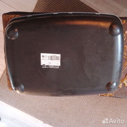 Закрытый лоток для кошек большой