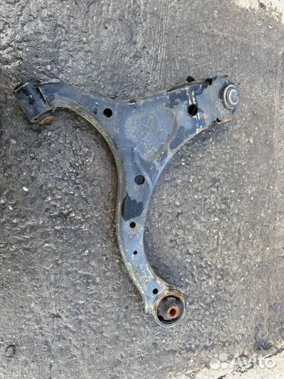 Рычаг передний правый Hyundai Santa Fe CM