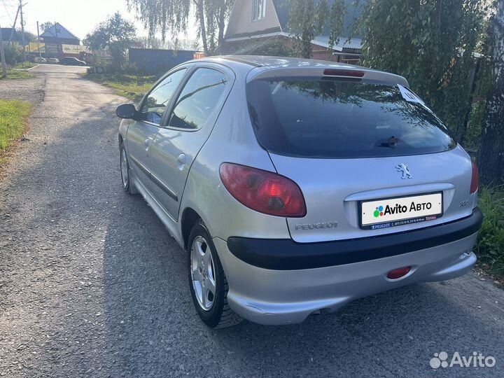 Peugeot 206 1.4 AT, 2005, 199 522 км
