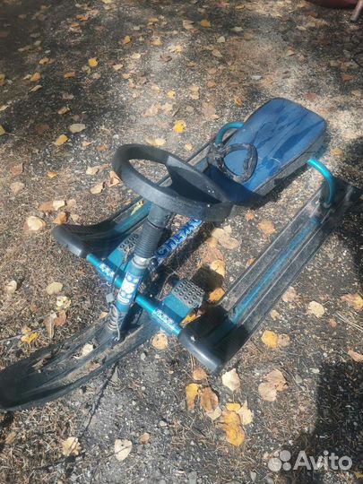 Детский снегокат бу