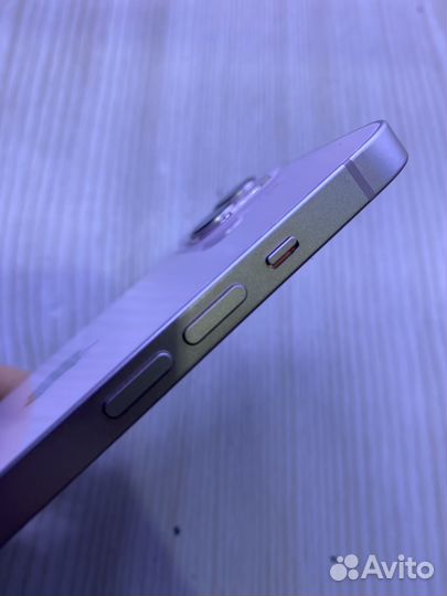 iPhone 13, 256 ГБ