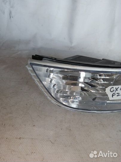 Фара противотуманная передняя правая Lexus Gx470