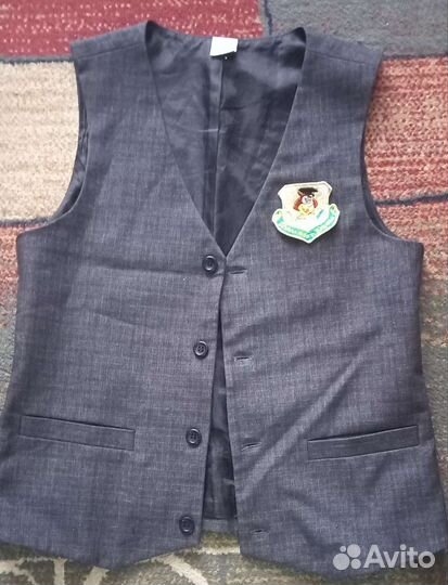 Школьная форма. Р. 134 и 152. Фирма Uriel