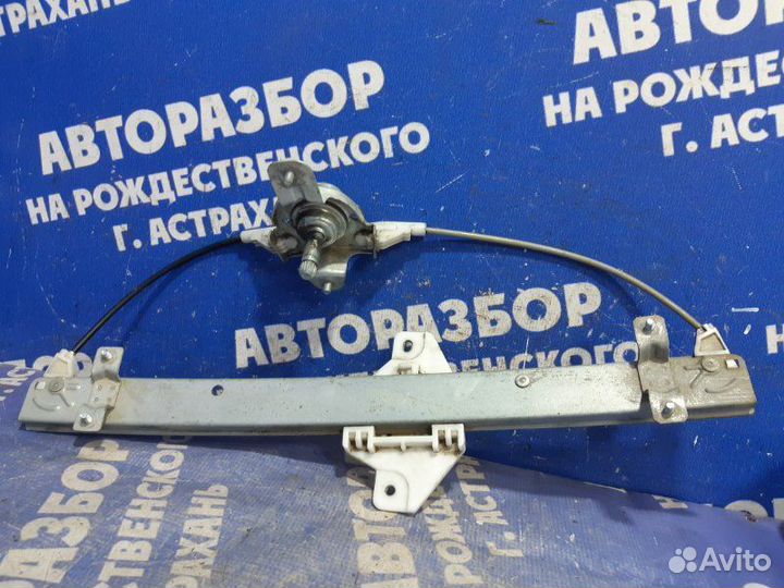 Задний левый стеклоподъёмник Hyundai Solaris 1