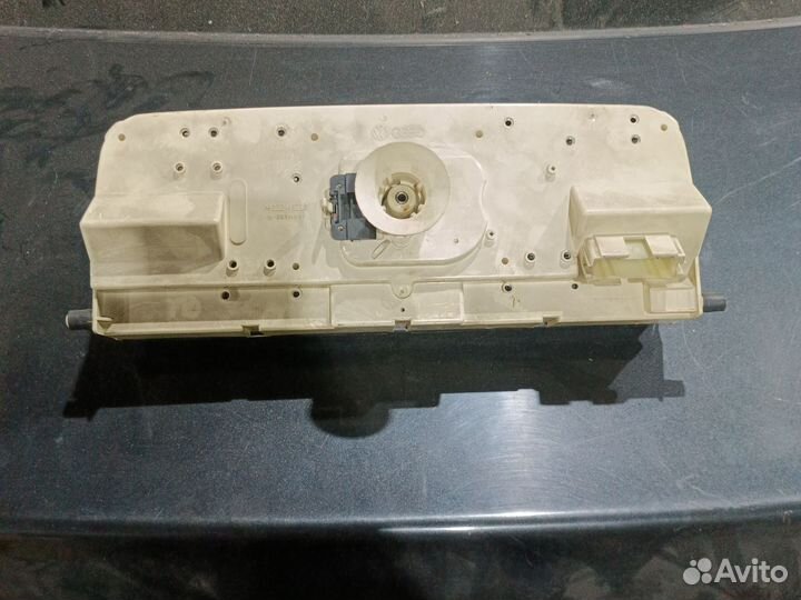 Панель приборов Volkswagen Passat b3