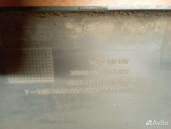 Renault Traffic Молдинг левой двери оригинал