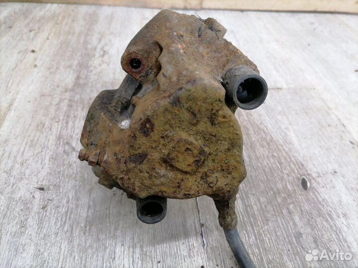 Суппорт передний левый Mercedes Benz E-Class W210