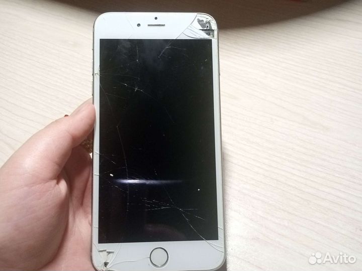 Телефон iPhone 6 s plus
