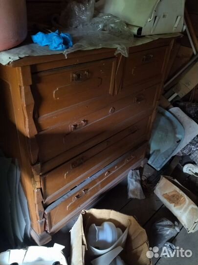 Раритетная мебель, антиквариат