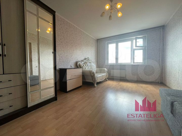 2-к. квартира, 62,1 м², 14/17 эт.