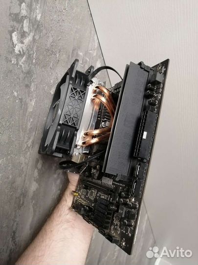 Материнская плата с процессором и памятью,гарантия