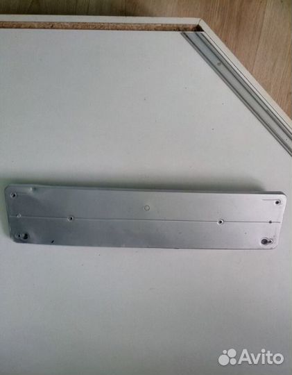 Площадка номера Мерседес E W211 A 211 885 07 81