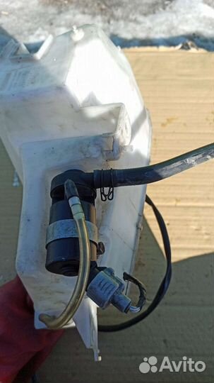 Моторчик омывателя фар Toyota Land Cruiser 100