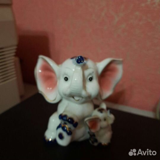 Статуэтка Слон и слононёк