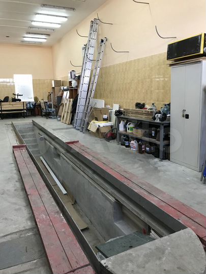 Складской комплекс 2881.1 кв.м. с з/у 17 Га