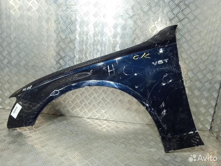 Крыло Audi A4 B8 (2007-2011)