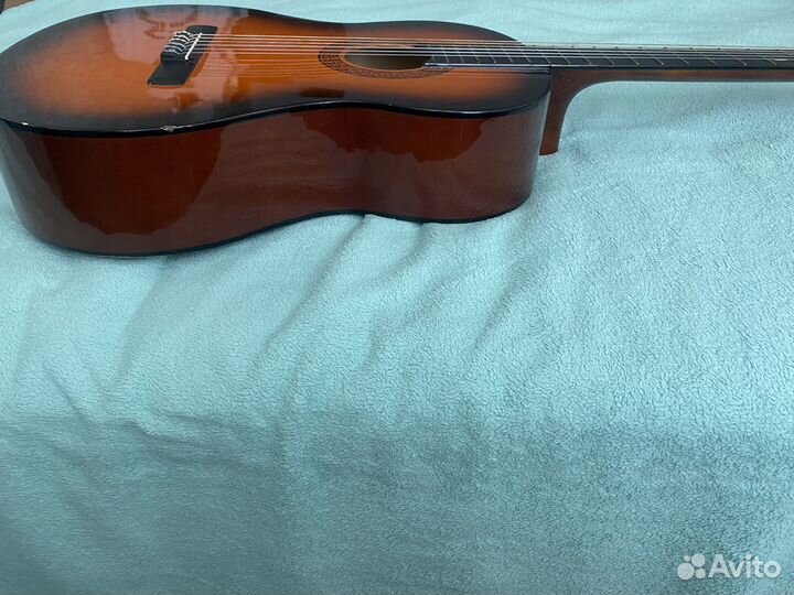 Испанская классическая гитара Admira Alba CGS01