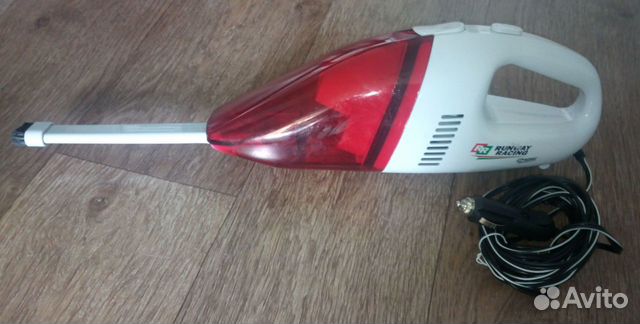 Автомобильный пылесос