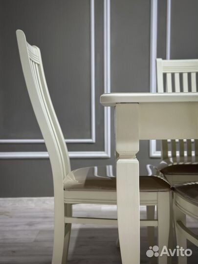 Стол обеденный. Оплата при получении