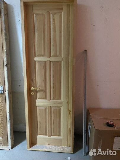 Двери межкомнатные с коробкой б/у