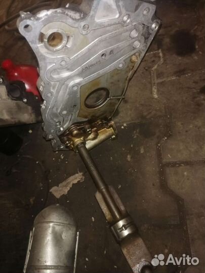 Масляный насос с балансиром.Lancer 9 2.0 4G63