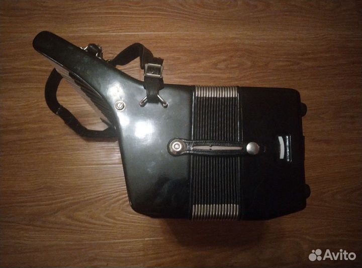 Продам аккордион Royal Standart Capella 3/4