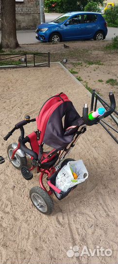 Трехколесный велосипед