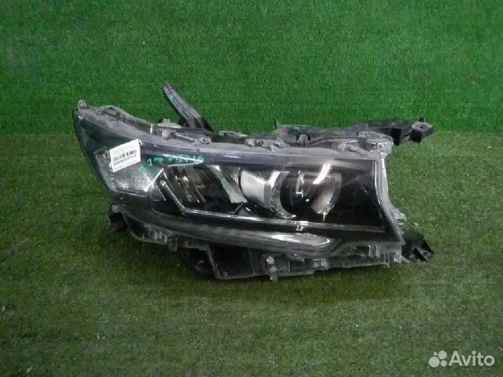 Фара правая Toyota Land Cruiser Prado