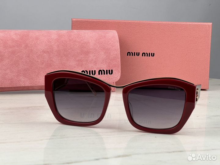 Очки Miu Miu