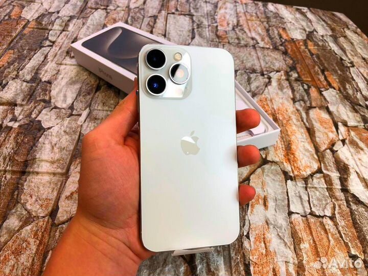 Iphone 11 в корпусе 15 pro max. Iphone 15 Pro Max белый Титан. Iphone XR 14 Pro 128gb. Iphone 15 Pro белый Титан. Айфон 15 128 ГБ.