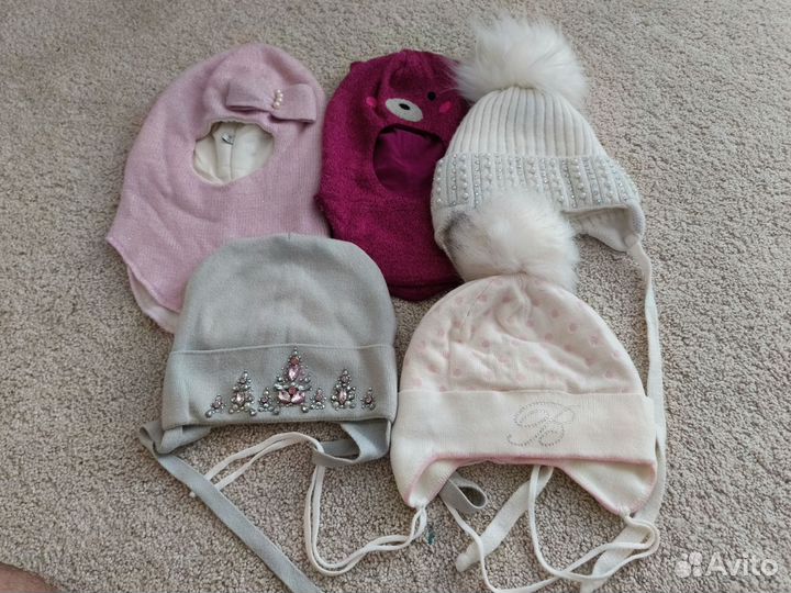 Шапки для девочки 3 - 5 лет (5шт)