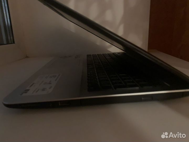 Ноутбук Asus X555D