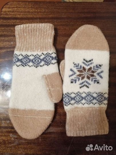 Рукавички из собачьей шерсти