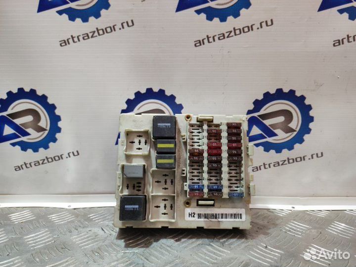 Блок предохранителей Ford Focus 1 1.8 duratec 2003