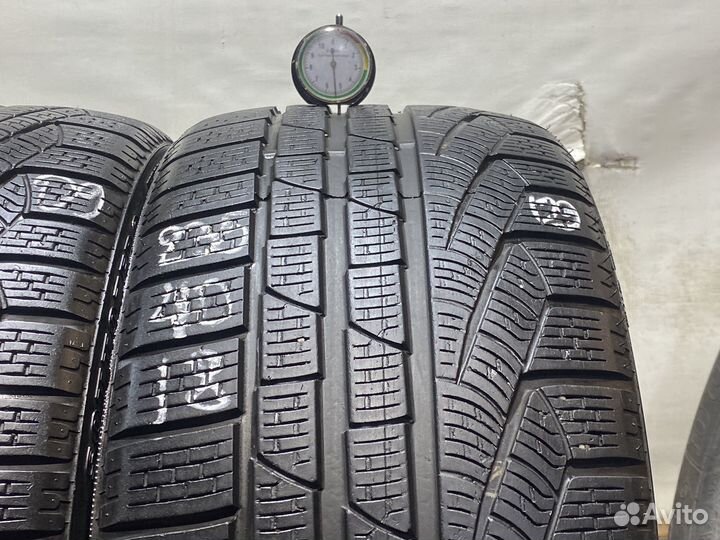 Pirelli Winter Sottozero 240 Serie II 235/40 R18