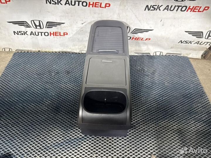 Подлокотник Honda Cr-V RE4 K24A 2009
