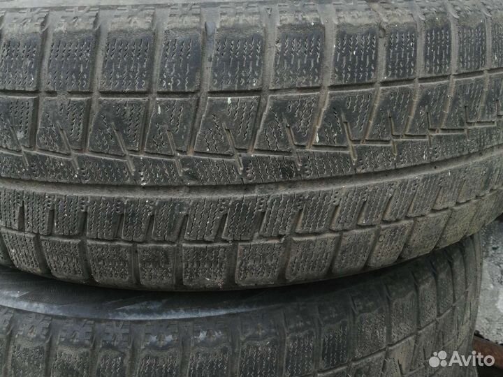 Bridgestone Blizzak Revo GZ 185/60 R15