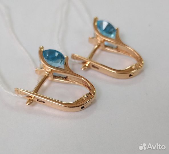 Золотые серьги с топазом