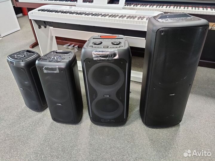 Укулеле и многое другое в музтоне