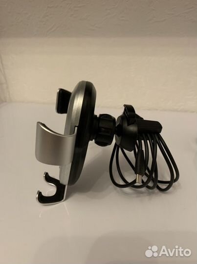 Зарядное устройство в авто Baseus