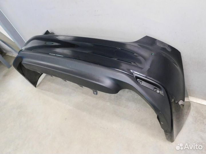 Бампер задний Toyota Camry