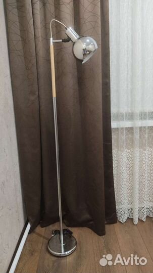 Торшер напольный