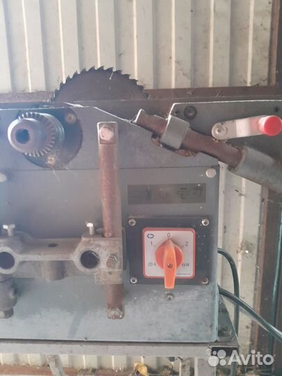 Циркулярный станок с фуганком б/у