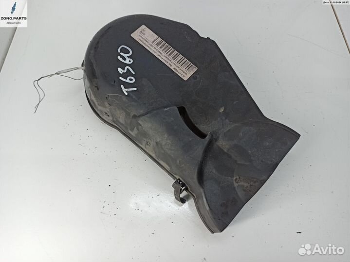 Кожух грм 059109123K на Audi A6 C5 (1997-2005)