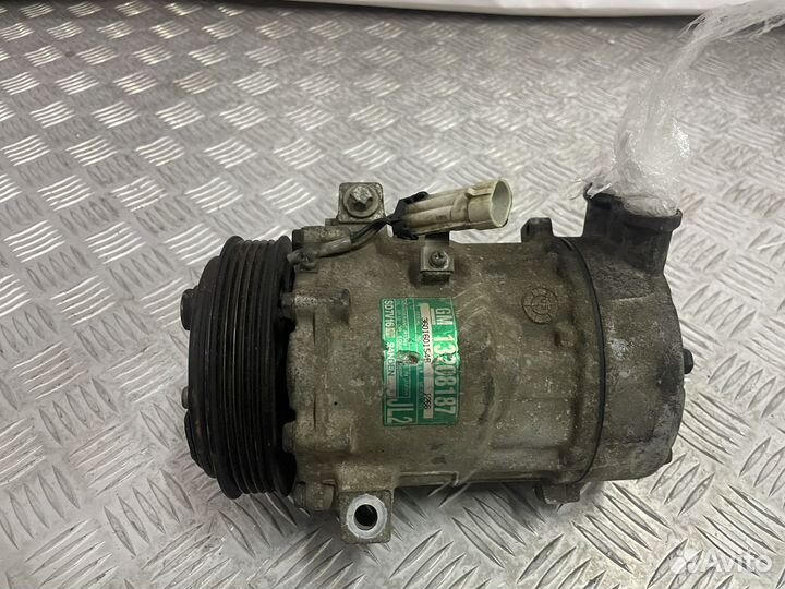 Компрессор кондиционера Opel Vectra C 18 benzin